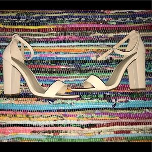 NUDE CHUNKY HEEL FROM CHAROLETTE RUSSE